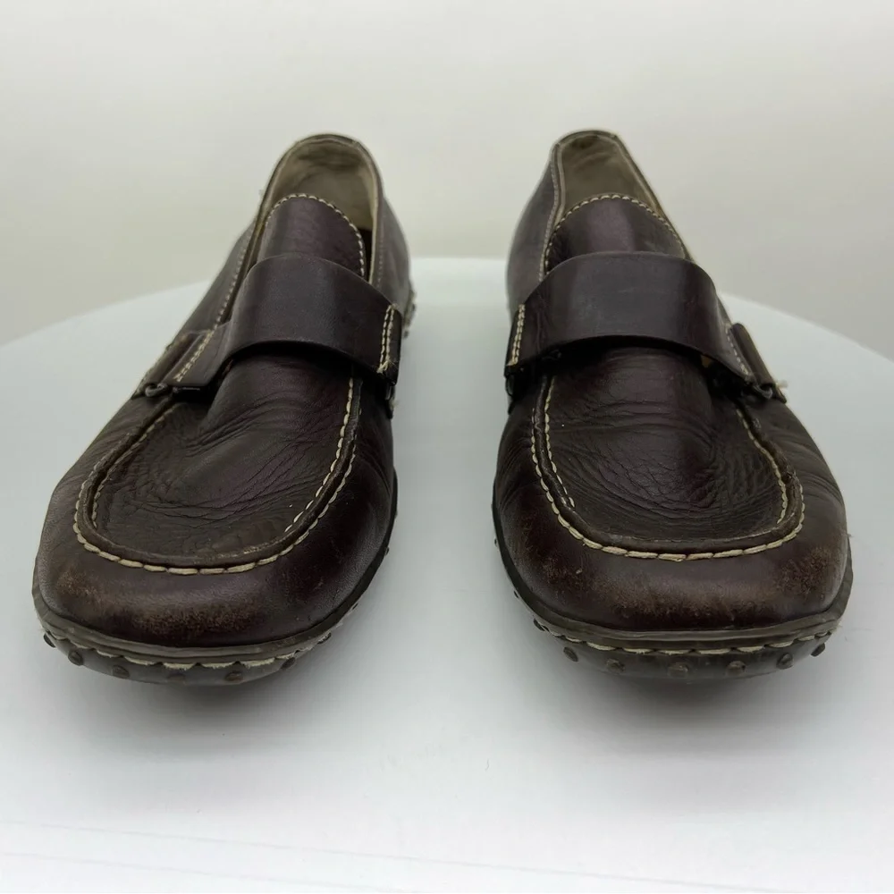 Born loafers driving